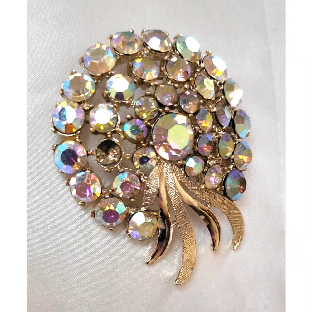 Signed ART Fiery Aurora Borealis Rhinestone Flower Pin Brooch Goldtone Metal MCM